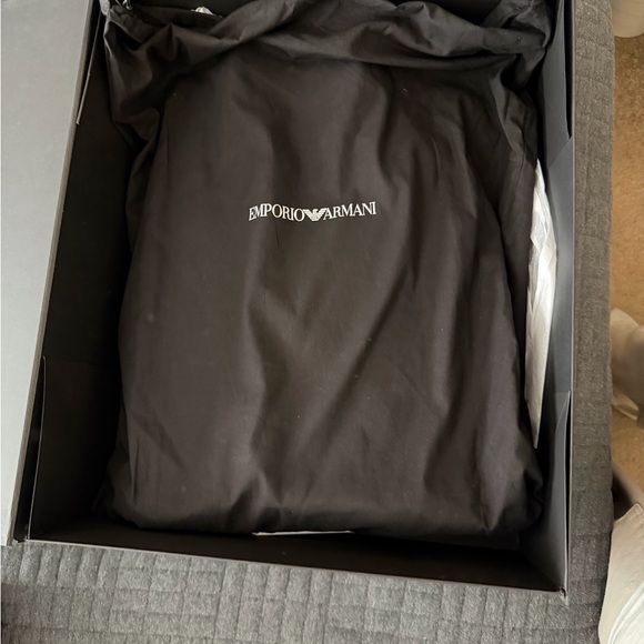 ARMANI LEATHER TOTE BAG WITH SHOULDER STRAP AND ALL-OVER LOGO PRINT - Picture 5 of 6